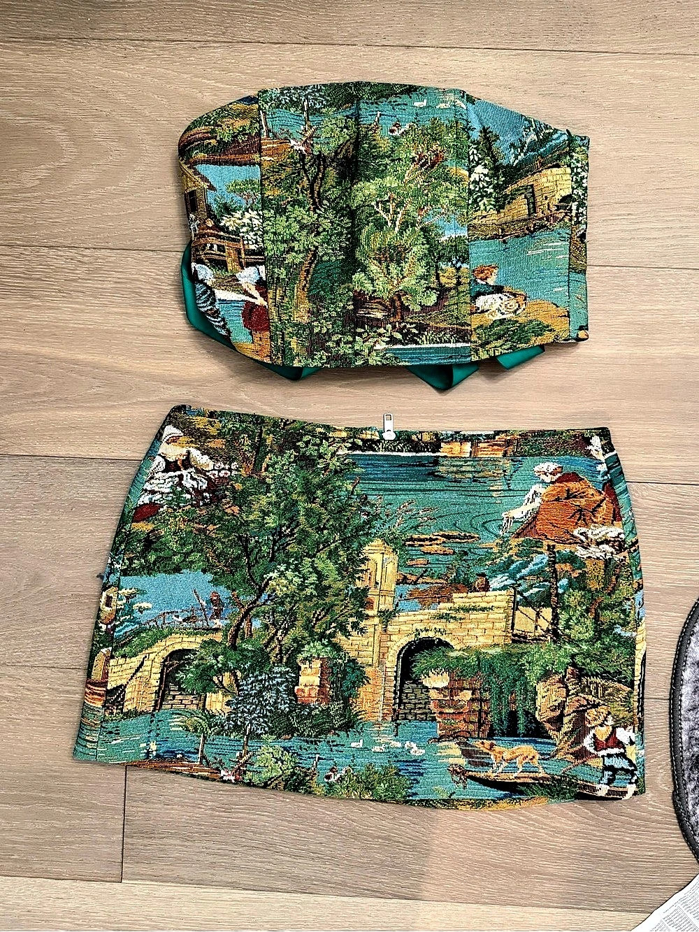 Desigual Printed Mini Skirt Size Small Like New